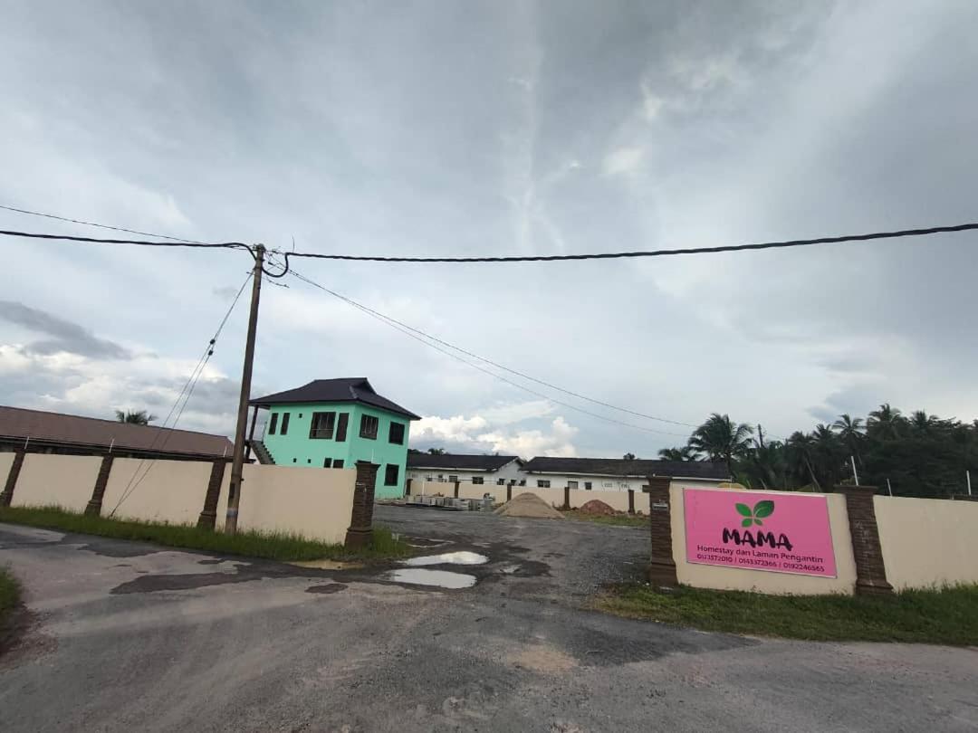 Mama Homestay Bagan Serai Exterior foto